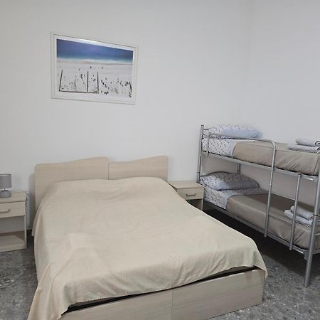 Da Massimo 1 Panzió Marina di Schiavonea Kültér fotó